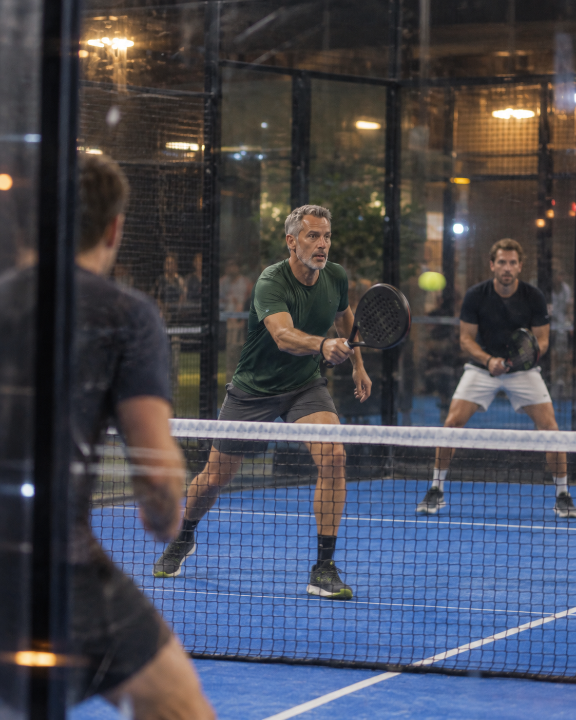 BILD/VIDEO · Gunter im Spiel, souverän, auf Augenhöhe mit jüngeren Spielern
